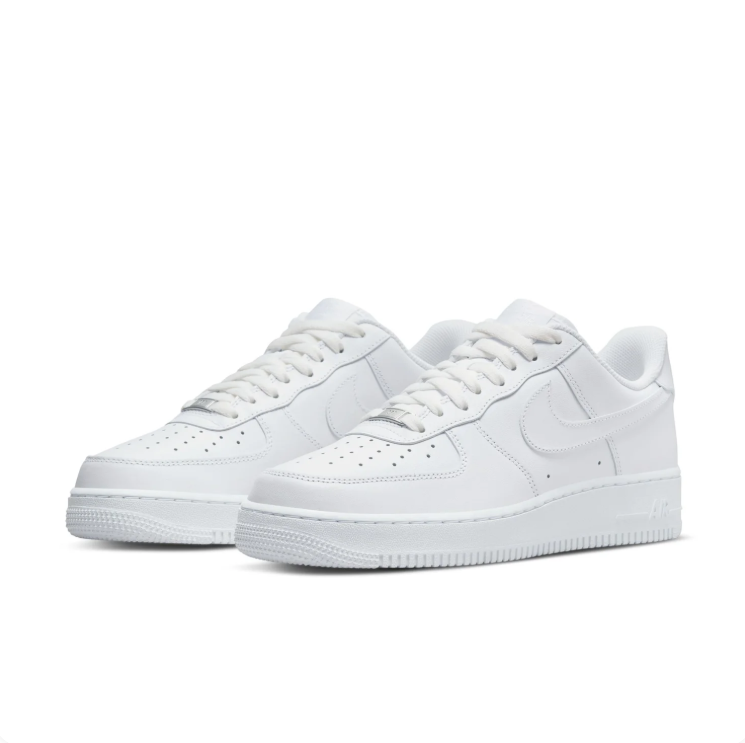 Nike Air Force 1 '07 Triple White Sneakers