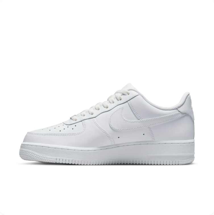 Nike Air Force 1 '07 Triple White Sneakers