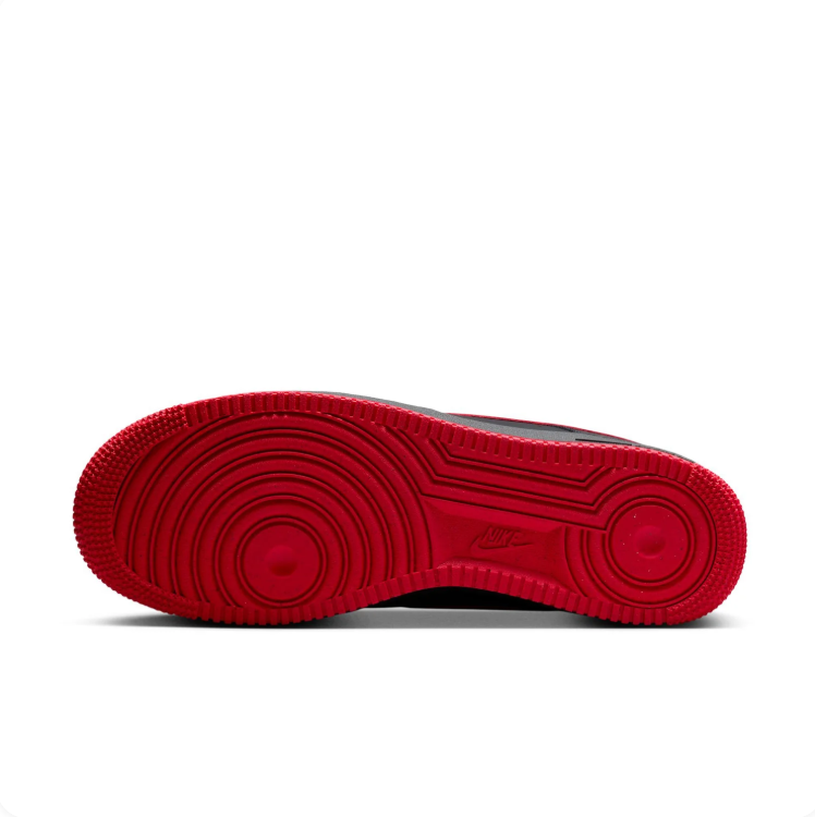 Nike Air Force 1 '07 Black & Red Sneakers