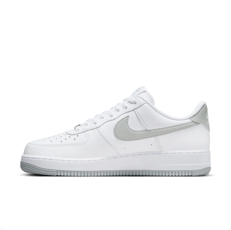 Nike Air Force 1 '07 White & Grey Sneakers