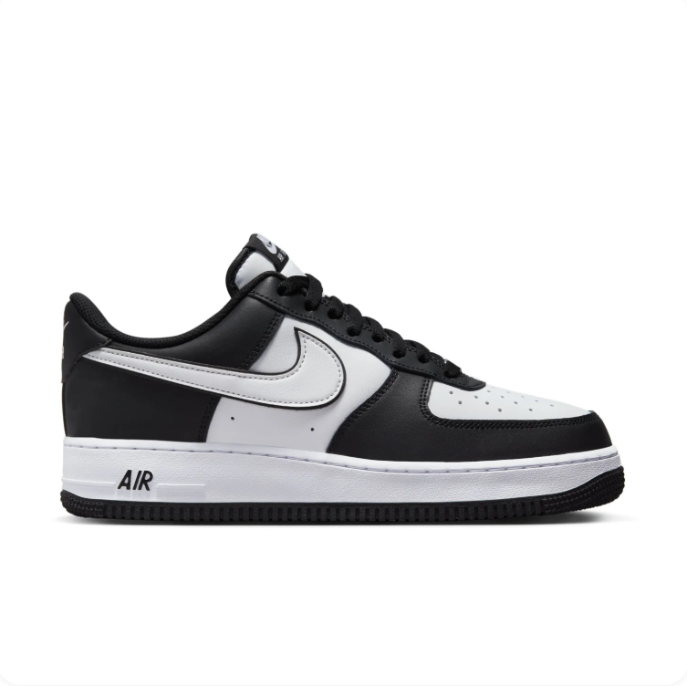 Nike Air Force 1 '07 Panda Black & White Sneakers