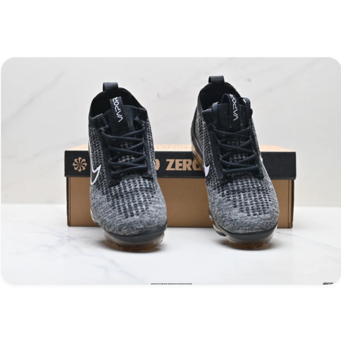 Nike Air VaporMax 2023 Flyknit Black & White Sneakers